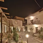 לינה וארוחת בוקר Days Cappadocia