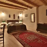 Days Cappadocia לינה וארוחת בוקר גורמה