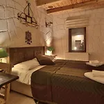 Days Cappadocia לינה וארוחת בוקר 3*