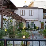 לינה וארוחת בוקר Days Cappadocia