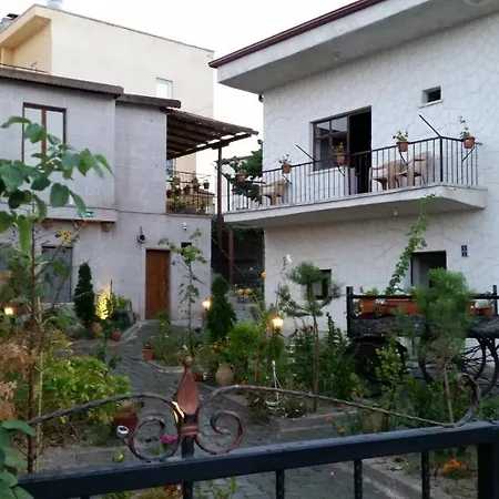 Days Cappadocia Bed and Breakfast Γκόρεμε